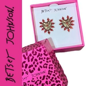 BETSEY JOHNSON HEART MILAGROS POST EARRINGS **NIB**